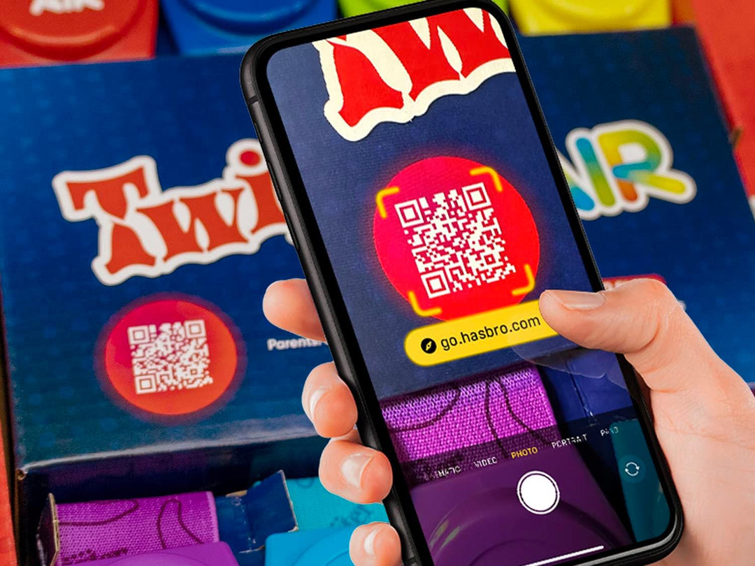 Hasbro Twister Air Spiel, AR Twister App Spiel, Verbindung mit Smart Geräten, Bewegungsspiel, ab 8 J