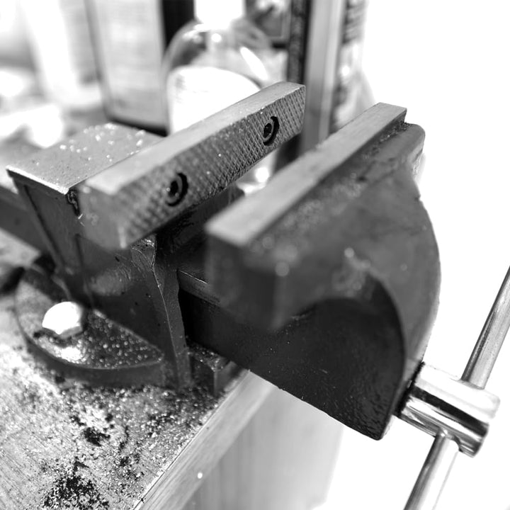 Yato YT-6503 Drehgelenk-Schraubstock 150 mm Typ schwer