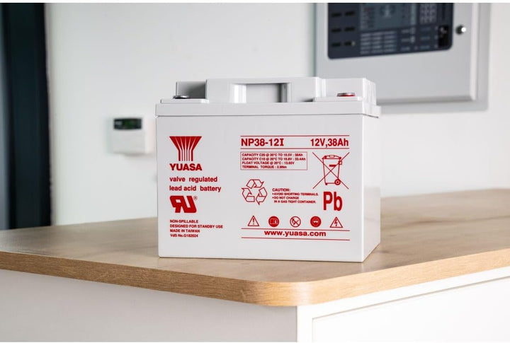 YUASA Batterie Yuasa NP38 – 12 (38Ah 12 V) für alle Arten von Anwendungen.