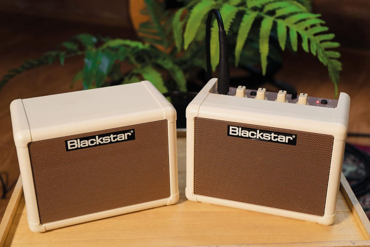 Blackstar Fly Acoustic Package Tragbarer batteriebetriebener Mini-Gitarrenverstärker mit 6 Watt, Ech