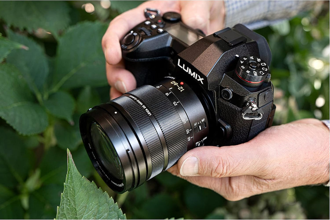 Panasonic H-ES12060E Leica DG Vario-Elmarit Kamera Objektive (12-60mm/F2.8-4.0, Standardzoom, Dual I