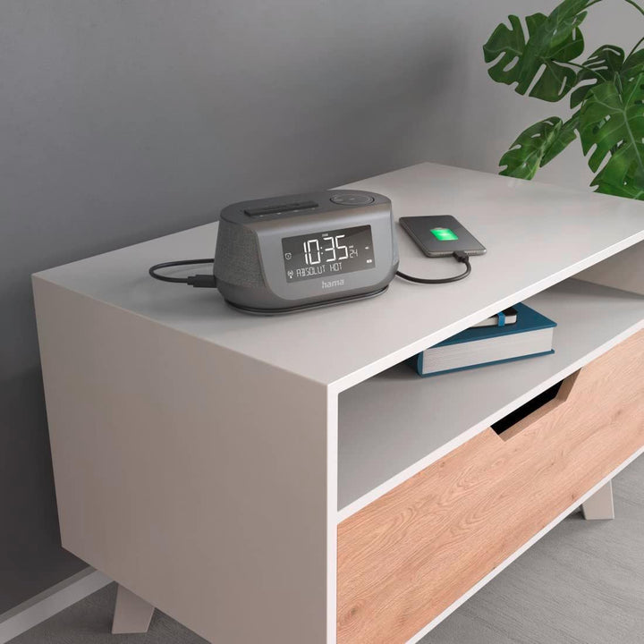 Hama Digitalradio mit Wecker (Radio DAB, DAB+, Bluetooth, USB-Ladefunktion, UKW, digitales Uhrenradi