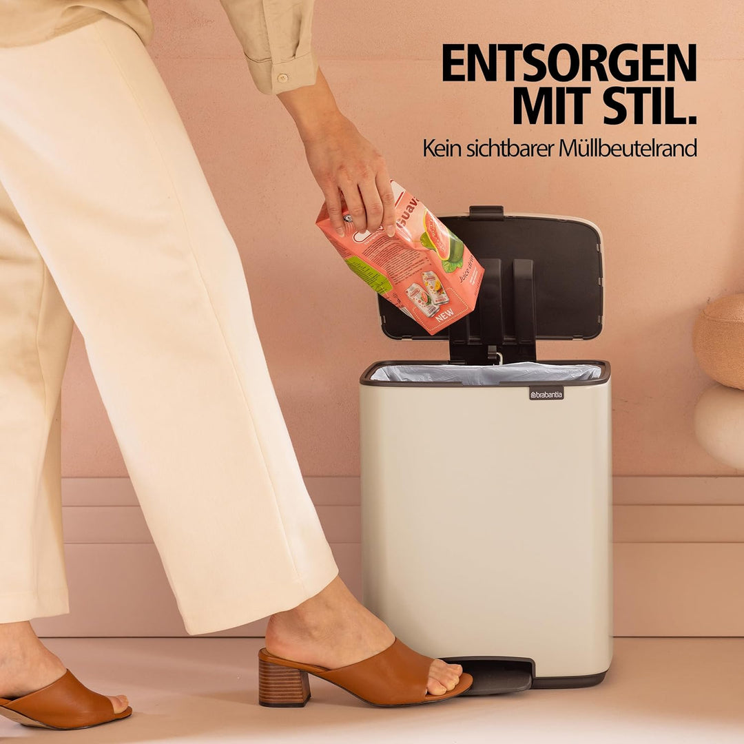Brabantia Bo Treteimer 12 L (beige), platzsparender Mini Mülleimer mit Soft-Close-Funktion und leich