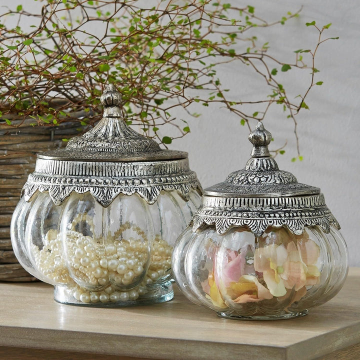 Loberon® Glasdosen 2er Set Madelon, Zwei Grössen, mundgeblasen, kunstvoll verzierte Deckel im Antik-