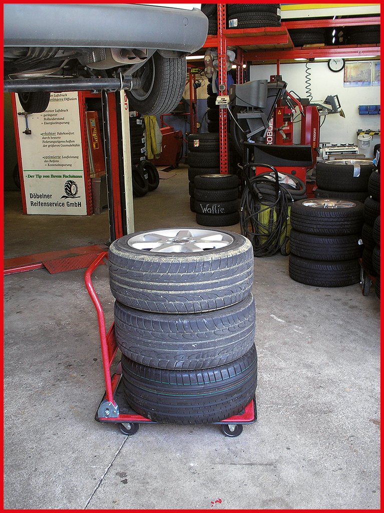 KS Tools 800.0015 Plattformwagen für Lager und Werkstatt, 150kg