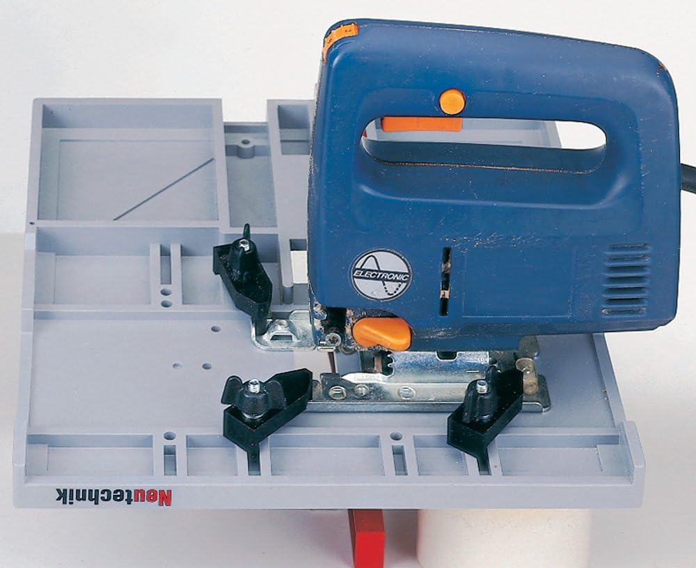Neutechnik Präz.-Stichsägetisch für jede Stichsäge - Basisgerät + 4 extra langen Sägeblätter Typ BOS