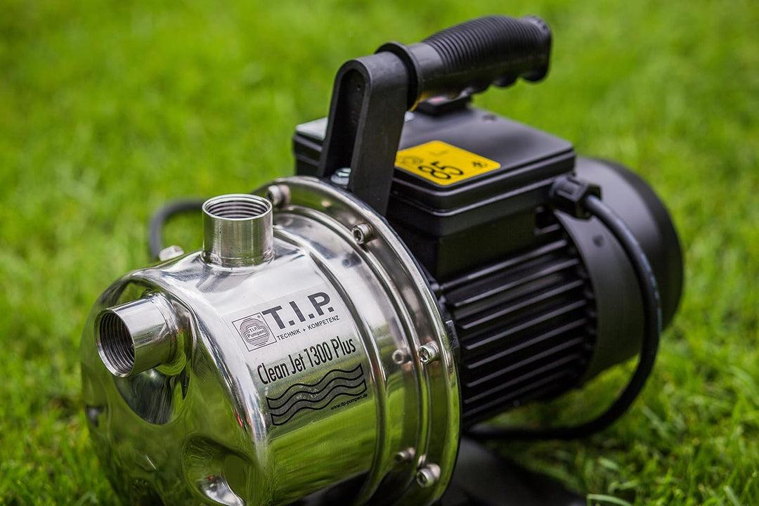 T.I.P. 30087 Gartenpumpe Edelstahl Clean Jet 1300 Plus Kit mit 4 m Ansauggarnitur 4.400 l/h Förderme