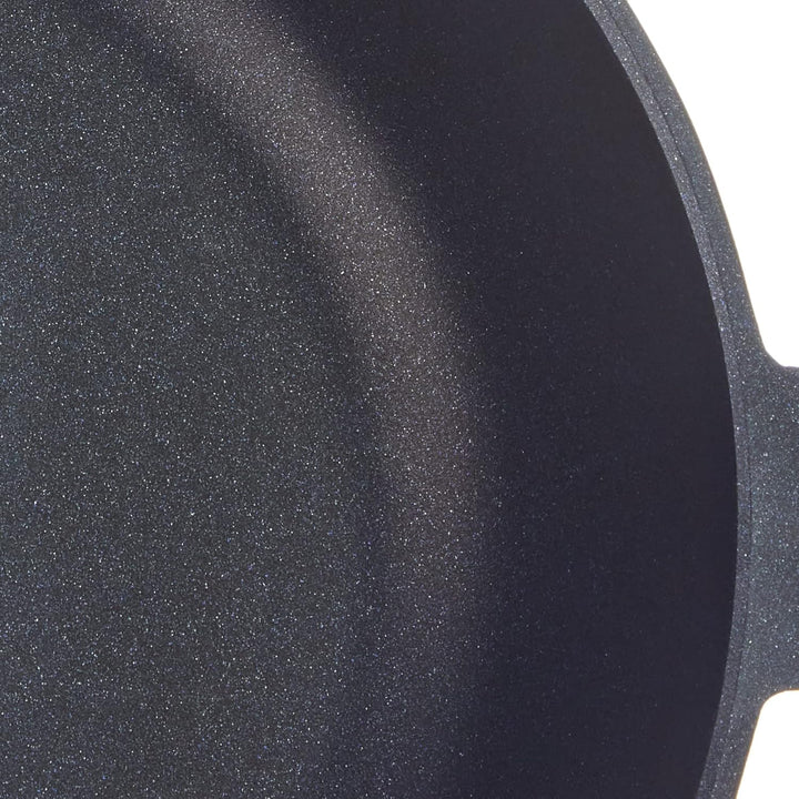 BRA Efficient Orange Bratpfanne 28 cm, Aluminiumguss mit Platinum Plus Antihaftbeschichtung, geeigne