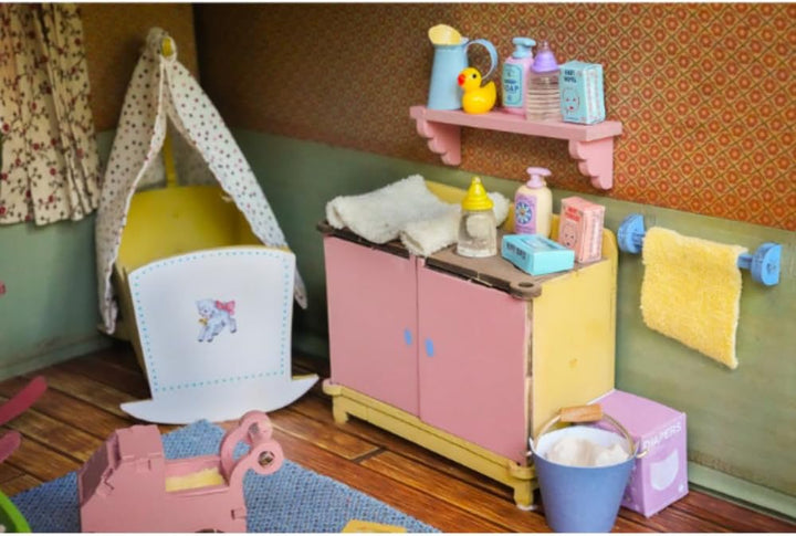 Sam & Julia - Bausatz Babyzimmer – Puppen-Möbel 1/12 für Puppenhaus oder Puppenstube zum selber bast