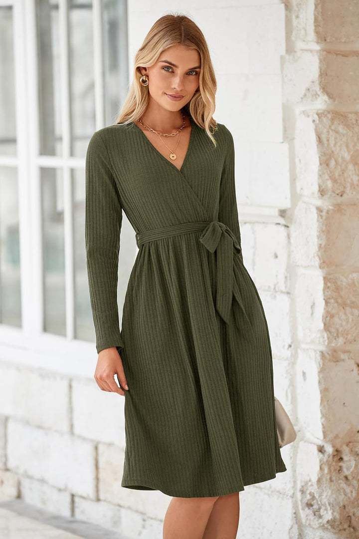 Newshows Strickkleid Damen Herbstkleid V Ausschnitt Pulloverkleid Winterkleid Kleid mit Taschen für