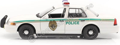 Greenlight Ford Crown Victoria Interceptor Miami Police 2001 weiss Dexter Modellauto 1:24 Collectibl