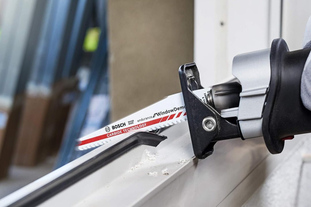 Bosch Professional Säbelsägeblatt S 956 DHM Endurance for Window Demolition (Länge 150 mm, Zubehör S