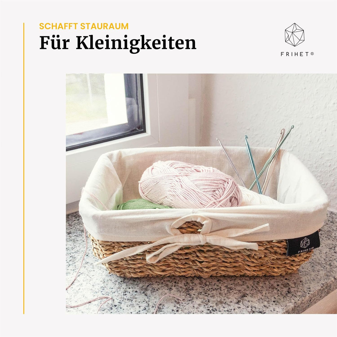 FRIHET eckiger Brotkorb aus Seegras | Rustikale Brotkörbchen mit Stoff im Scandi Style | geflochtene