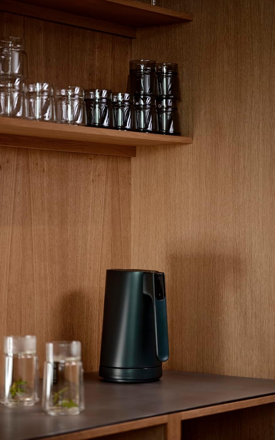 Jacob Jensen Elektrischer Wasserkocher mit Temperatureinstellung von 70°C bis 100°C, Warmhaltefunkti