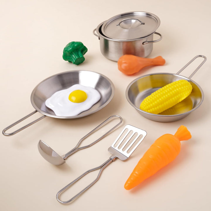 KidKraft Deluxe Kochset aus Metall mit Spielzeug-Lebensmitteln für Kinderküche, Spielküche Zubehör,
