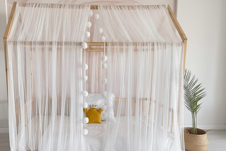 Baby Fancyroom Betthimmel für Hausbett, Bettvorhang aus Tüll, Beige, 2er Set mit Schleifen und Pompo