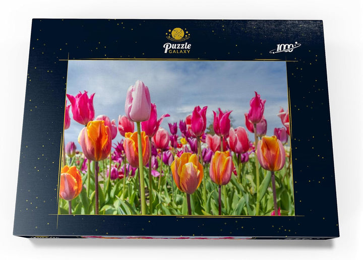 Orange- gelbes Tulpenfeld - Premium 1000 Teile Puzzle - MyPuzzle Sonderkollektion von Puzzle Galaxy,