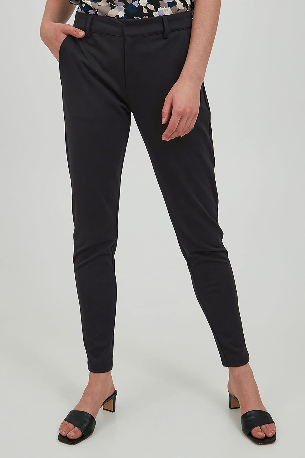 ICHI IHKATE SUS Office PA Damen Hose Stoffhose mit Stretch Enger Schnitt, XS Black (194008)