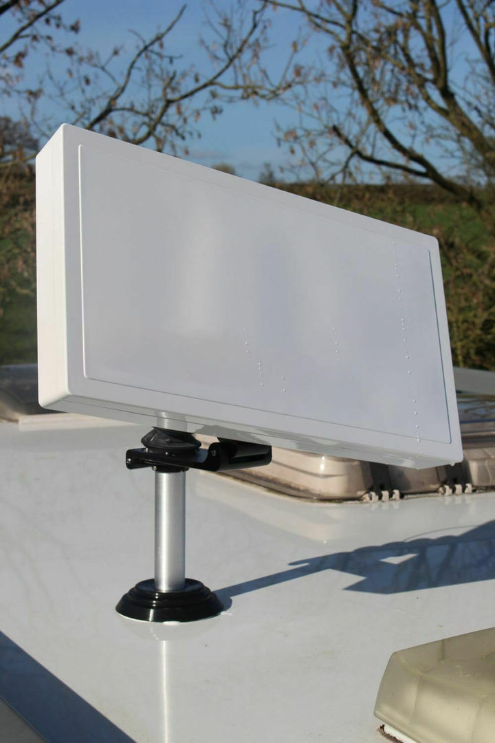 Falcon QuickSAT QSF65, Manuelles Dachmontage-Satelliten-TV-System für Wohnwagen und Wohnmobile