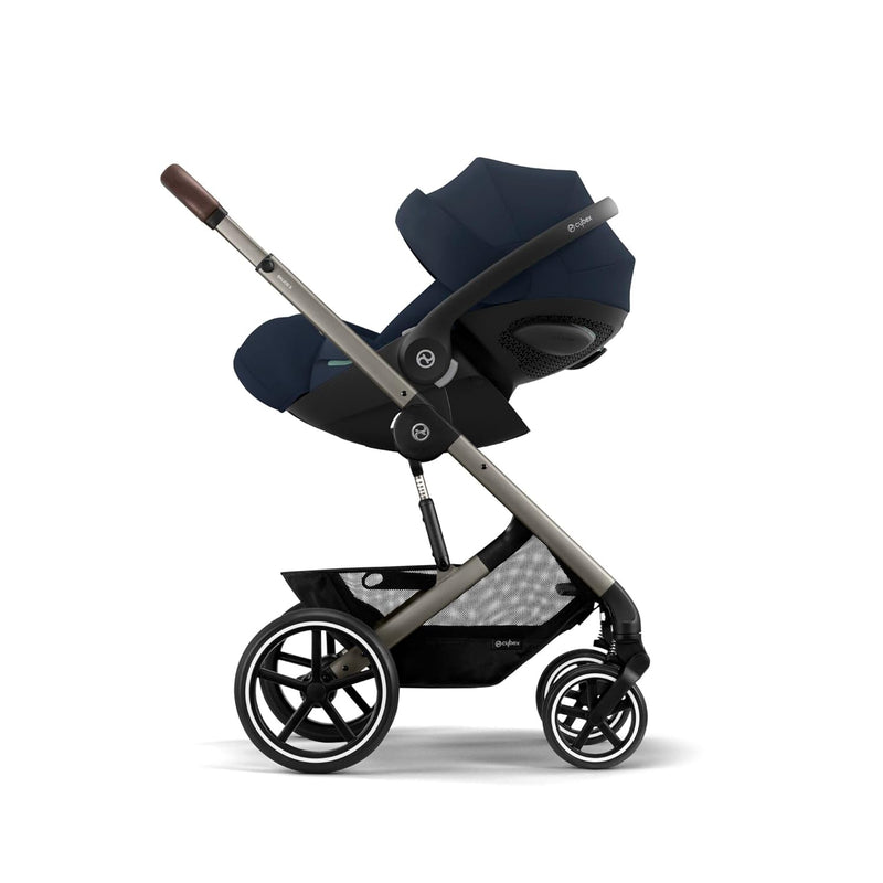 CYBEX Gold Babyschale Cloud G i-Size Plus, Inkl. Neugeboreneneinlage, Ab Geburt bis ca. 24 Monate, F