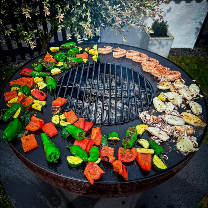 BBQ-Toro Feuerschale mit Grill Ø 60 cm | Rostoptik | Feuerplattengrill, Outdoor Feuerstelle mit Gril