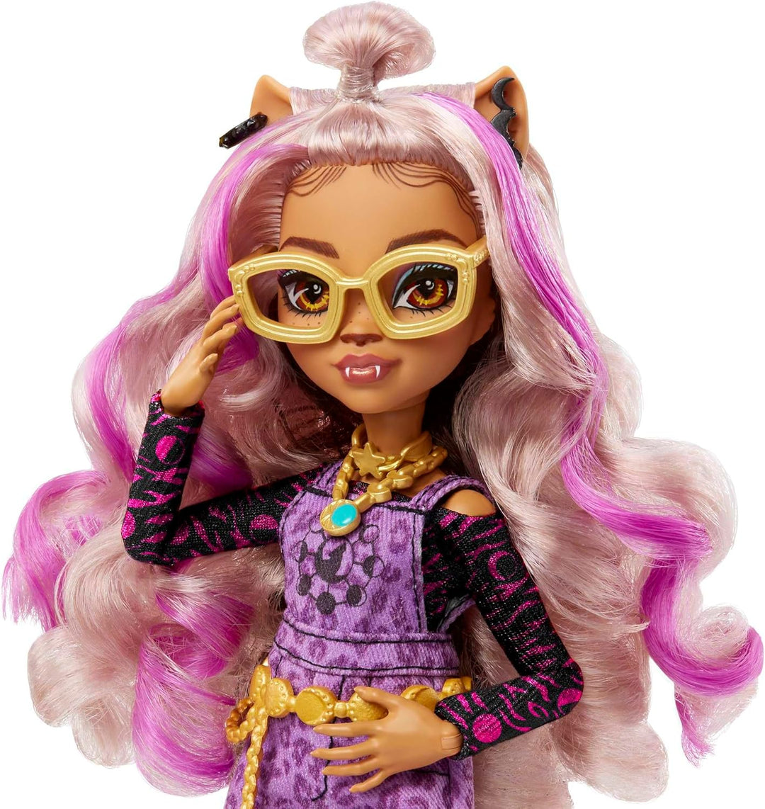 Monster High Clawdeen Puppe, Werwolf Modepuppe mit rosa und blondem Haar, Haustier und Puppenzubehör