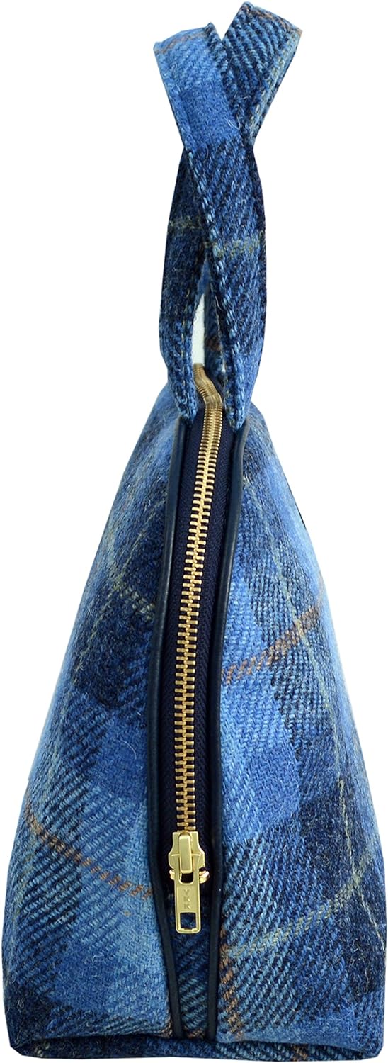 Vagabond Bags Harris Tweed Blue Check Handled Bag Kulturtasche, 26 cm, Blau (Mid Blue), Kulturtasche