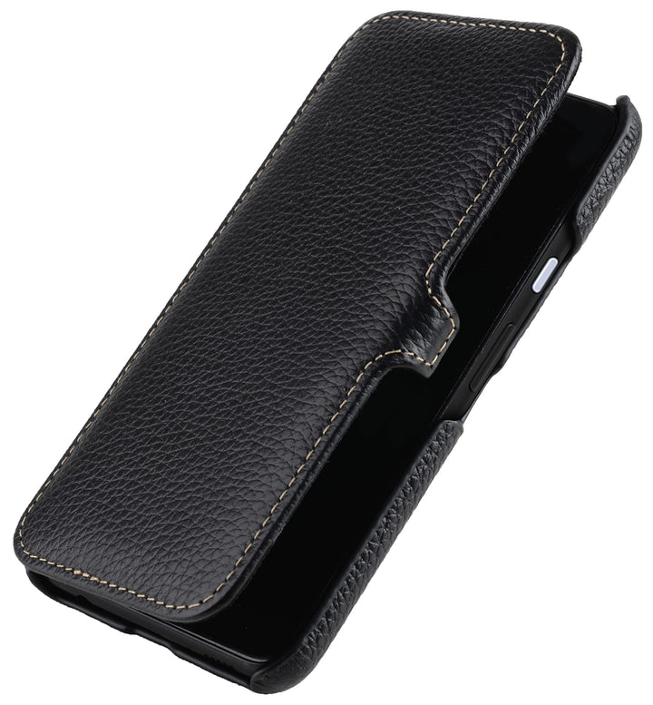 STILGUT Book Case kompatibel mit Google Pixel 4a 4G Hülle aus Leder mit Clip-Verschluss, Lederhülle,