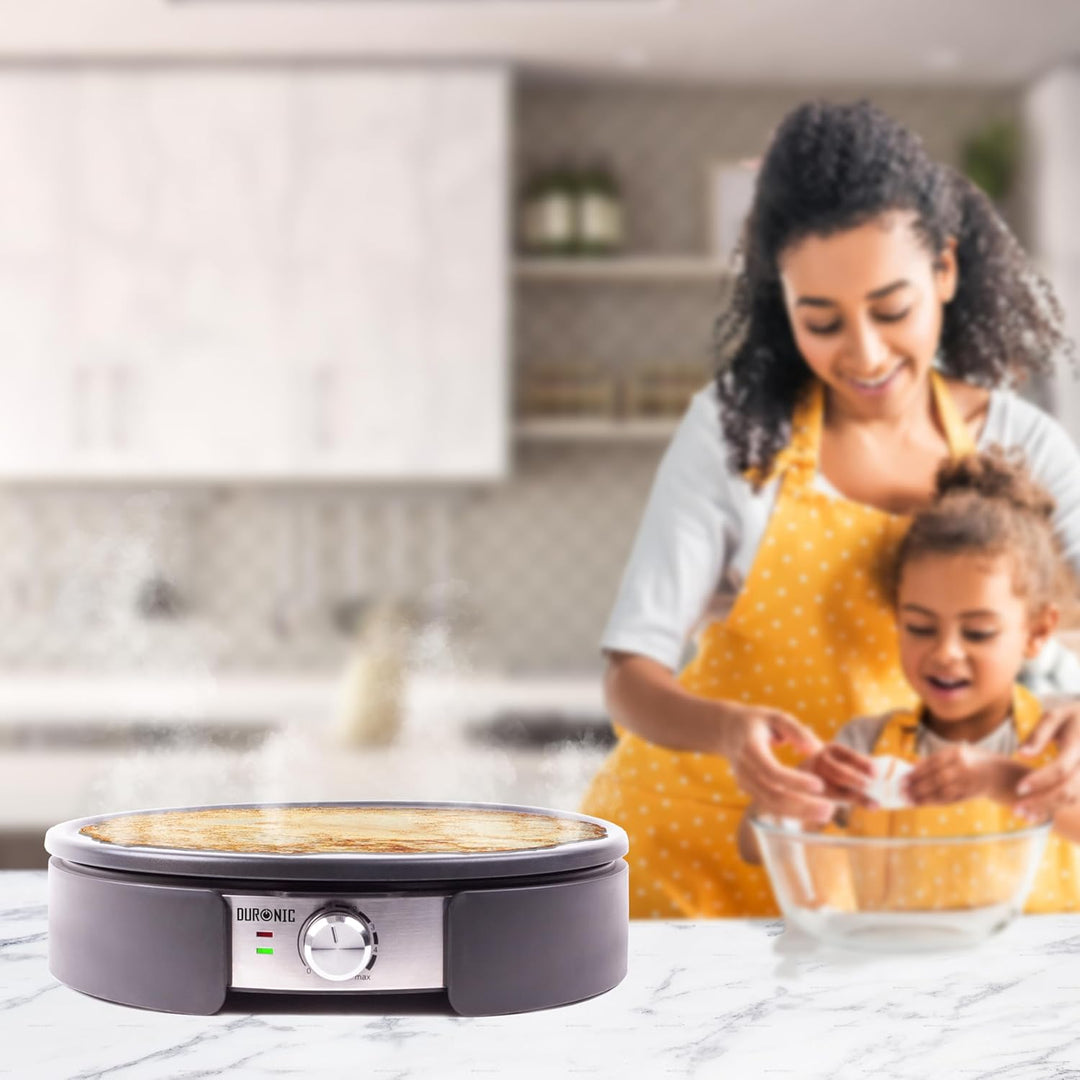 Duronic PM152 Crepe Maker | 1500 Watt | mit 37 cm Antihaftplatte | Teigverteiler, Wender und Messbeh