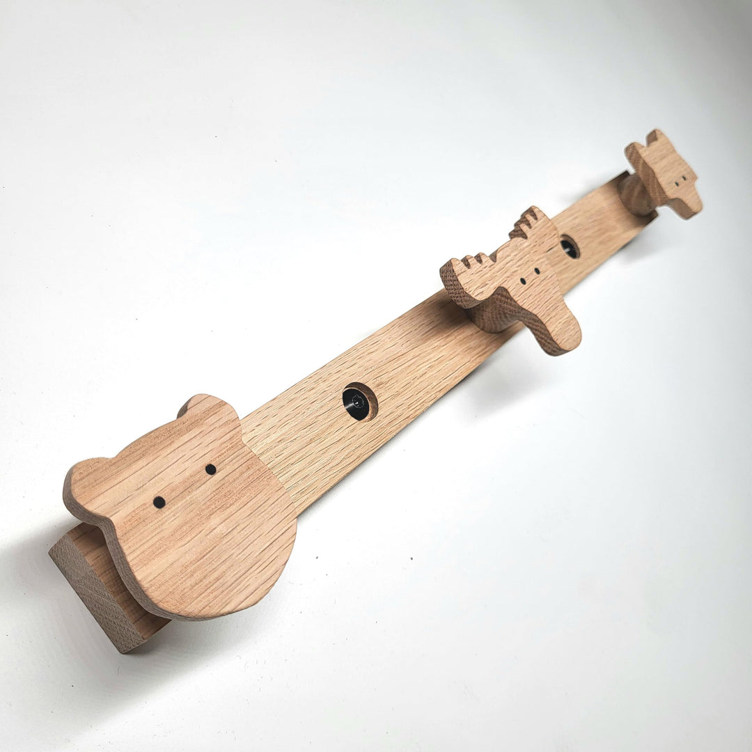 Kinder Garderobe aus massivem Eichenholz, Skandinavische Tiere, Wandgarderobe, Hakenleiste, Bilderle
