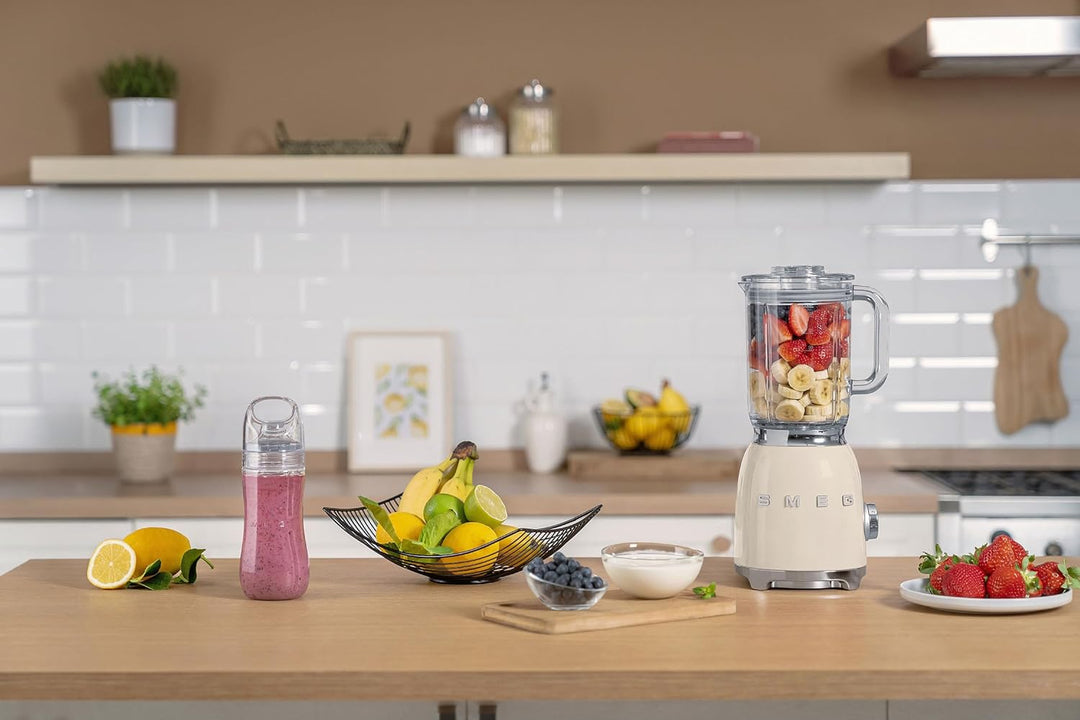 SMEG, BLF03CREU, 1,5 l Standmixer, 4 -Geschwindigkeitsstufen, 4 Automikprogramme, Abnehmbare Doppelk