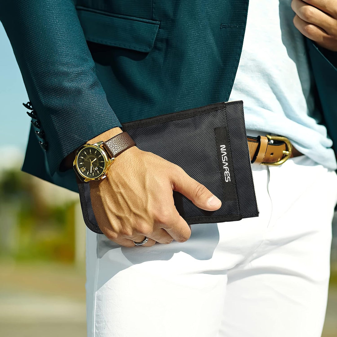 Keyless Go Schutz Autoschlüssel Hülle mit magnetisch-geräuschlosem Verschluss blockiert Funkfrequenz