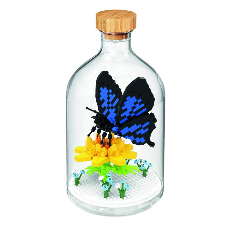 Bausatz mit Miniaturblöcken zum BAU von Insekten und kleinen Tieren. Inklusive Methacrylat-Flasche z