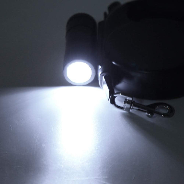Ausziehbare Hundeleine mit LED-Taschenlampe, 4,5 M, Leichte Hundeleine, Ausziehbar mit Kausicherem S