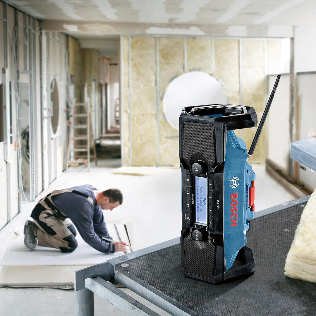 Bosch Professional 18V System Akku Baustellenradio GPB 18V-2 SC (Empfang über DAB+, Bluetooth, FM un