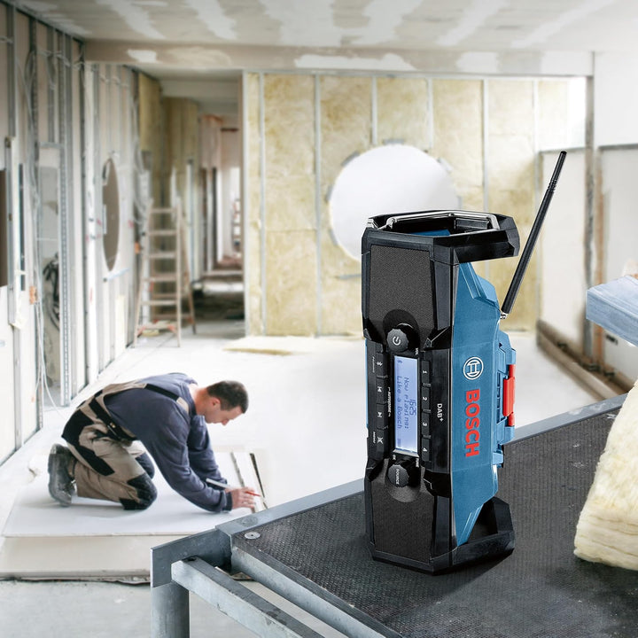 Bosch Professional 18V System Akku Baustellenradio GPB 18V-2 SC (Empfang über DAB+, Bluetooth, FM un
