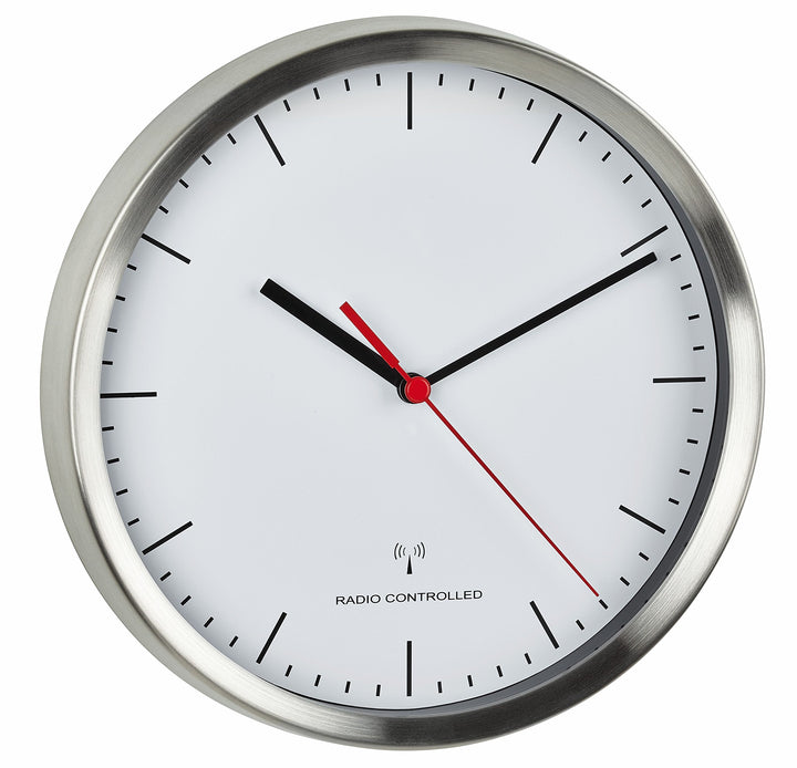 TFA Dostmann Funk-Wanduhr modern, 60.3530.02, leises Uhrwerk, Rahmen aus gebürsteten Aluminium, 22 c