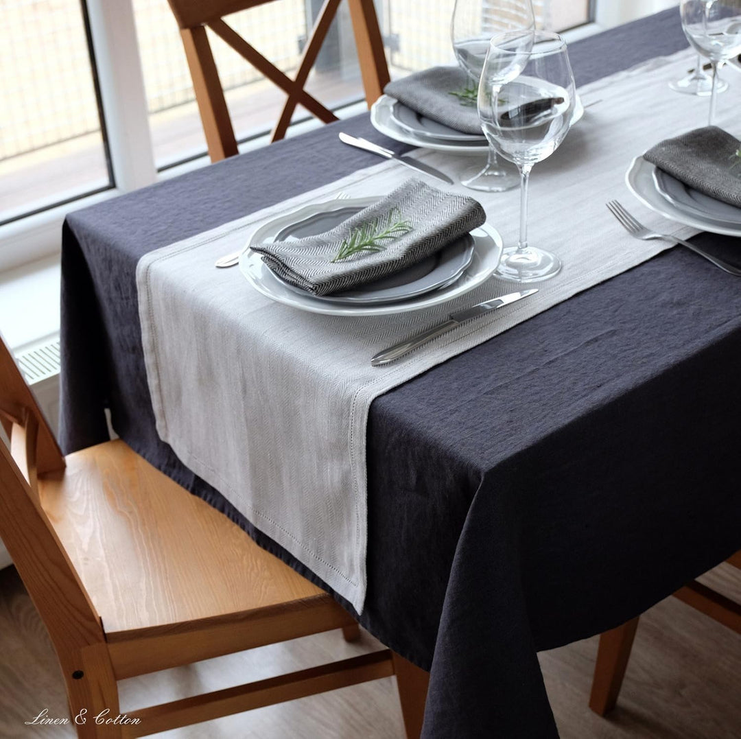 Linen &amp; Cotton Tischdecke Stoff Tischtuch Decke Nordic - 100% Leinen, Schwarz (137 x 140 cm) Mitteld