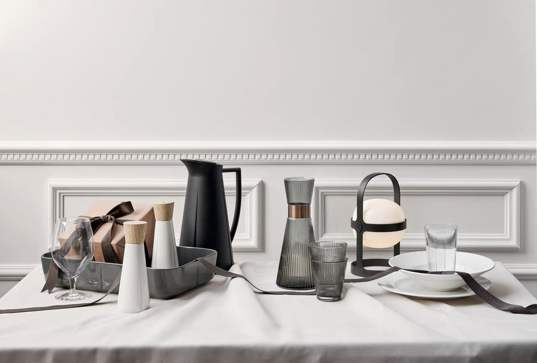 Rosendahl Isolierkanne 1,0 l Grand Cru klassisches Design Tastenfunktion, Weiss
