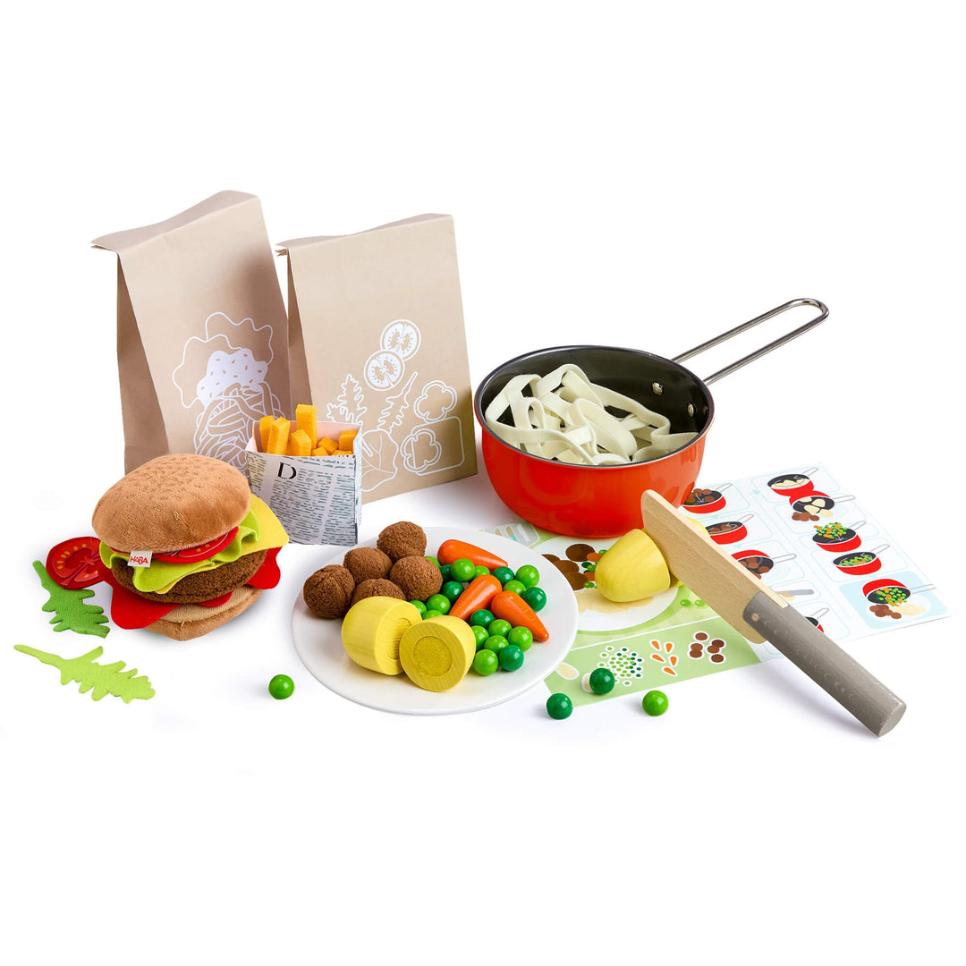 HABA Creative Play – Fresh Box Kochbox – Spielzeug-Lebensmittel aus Holz & Stoff, mit Rezeptkarten z
