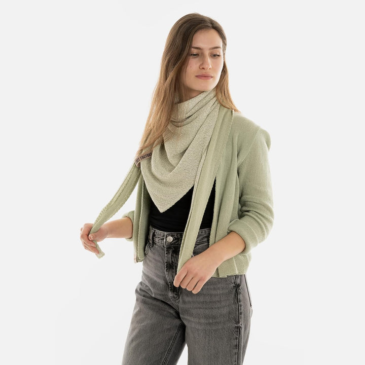 KNIT FACTORY - Ella Dreieckstuch - Dreieckstuch Damen - Fein Gestrickter Damen Schal - Halstücher fü