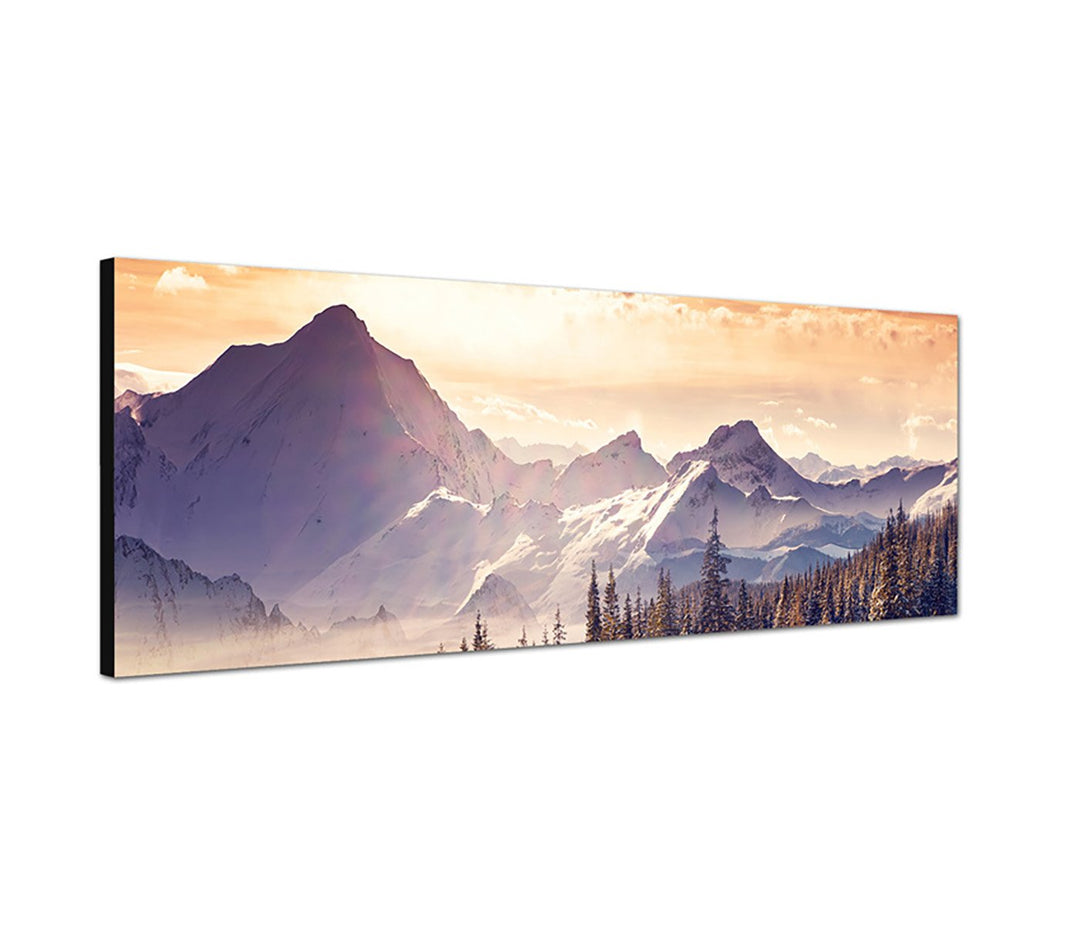 Wandbild auf Leinwand als Panorama in 150x50cm Berge Wald Schnee Wolken Sonnenstrahlen