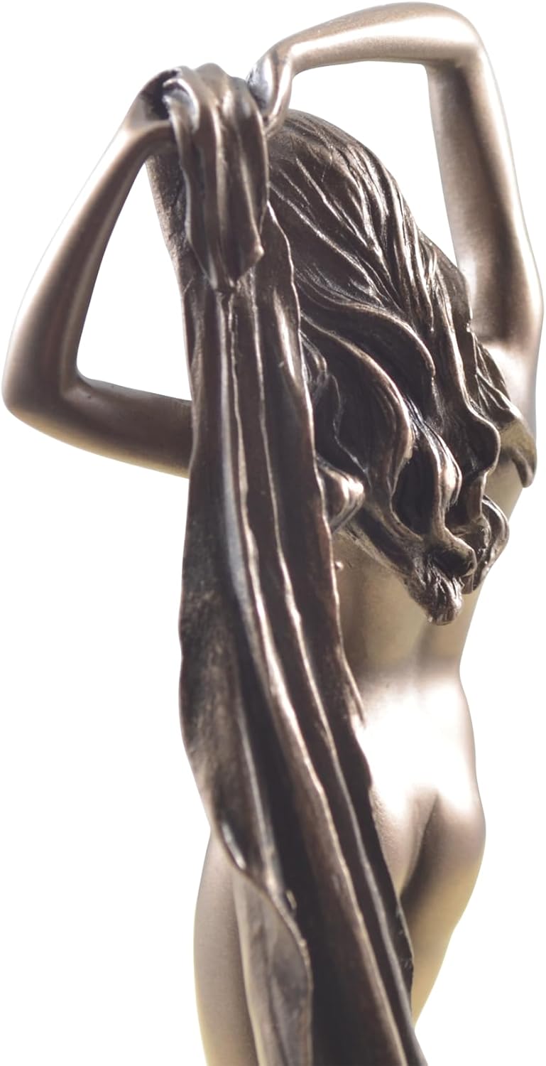 Veronese by Joh. Vogler GmbH Weiblicher Akt Frau hält Ihr Tuch über den Kopf Figur Skulptur