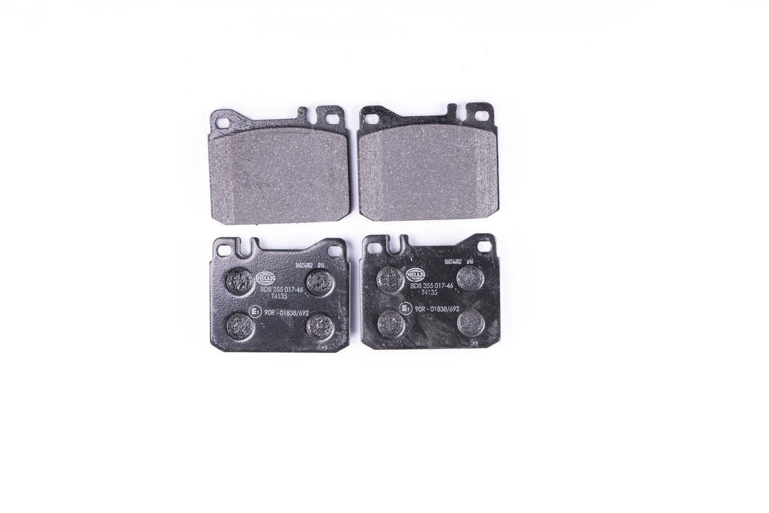 HELLA PAGID 8DB 355 017-461 Bremsbelagsatz - T4135 - Dicke/Stärke: 15mm - Bremssystem: Teves - für V