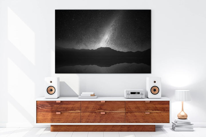 deyoli Erhellter Nachthimmel Effekt: Schwarz&Weiss, Format: 80x60 als Leinwandbild, Motiv fertig ger