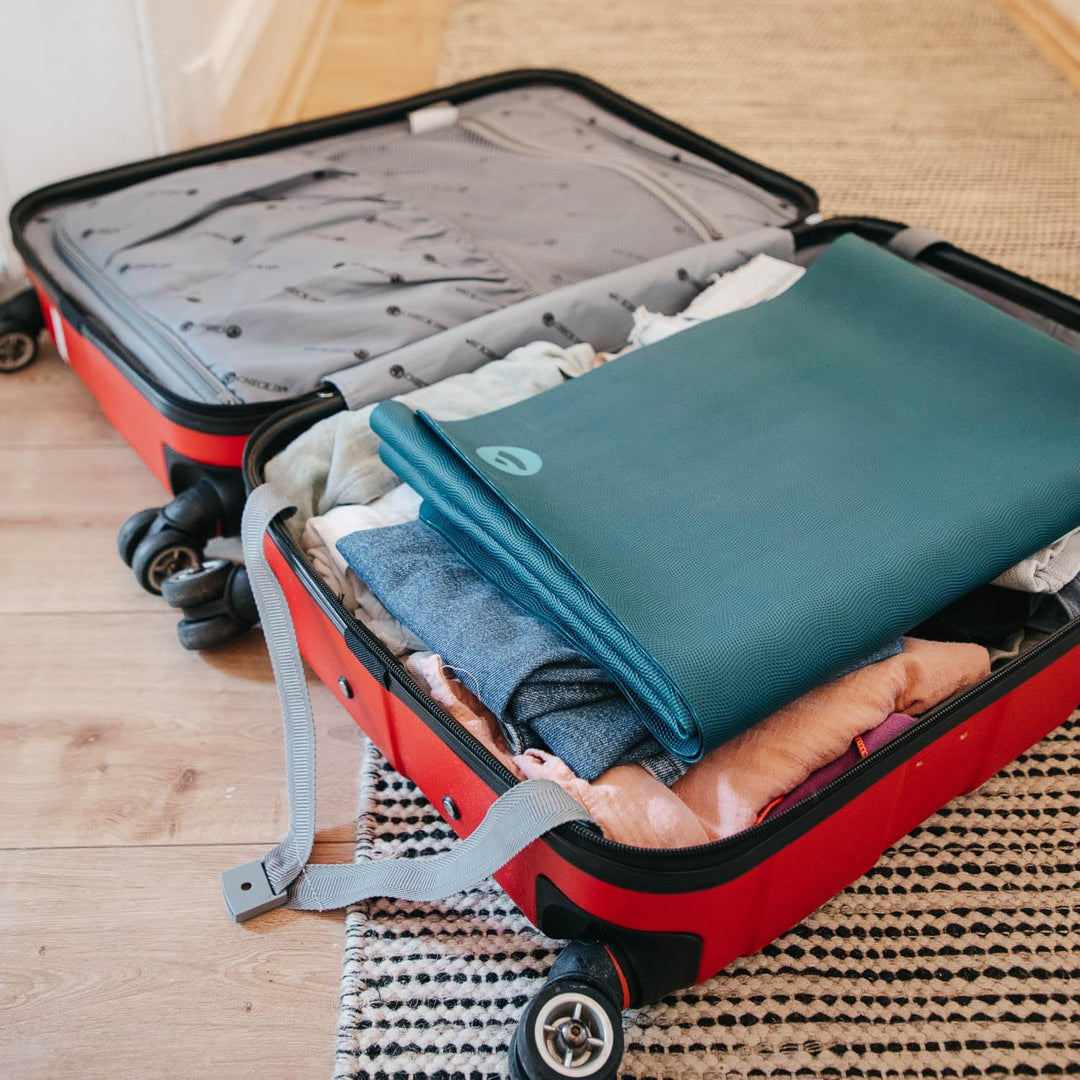 Bodhi Yogamatte ECO PRO Travel | Superleicht & Faltbar | Extrem Rutschfester Naturkautschuk | Ökolog