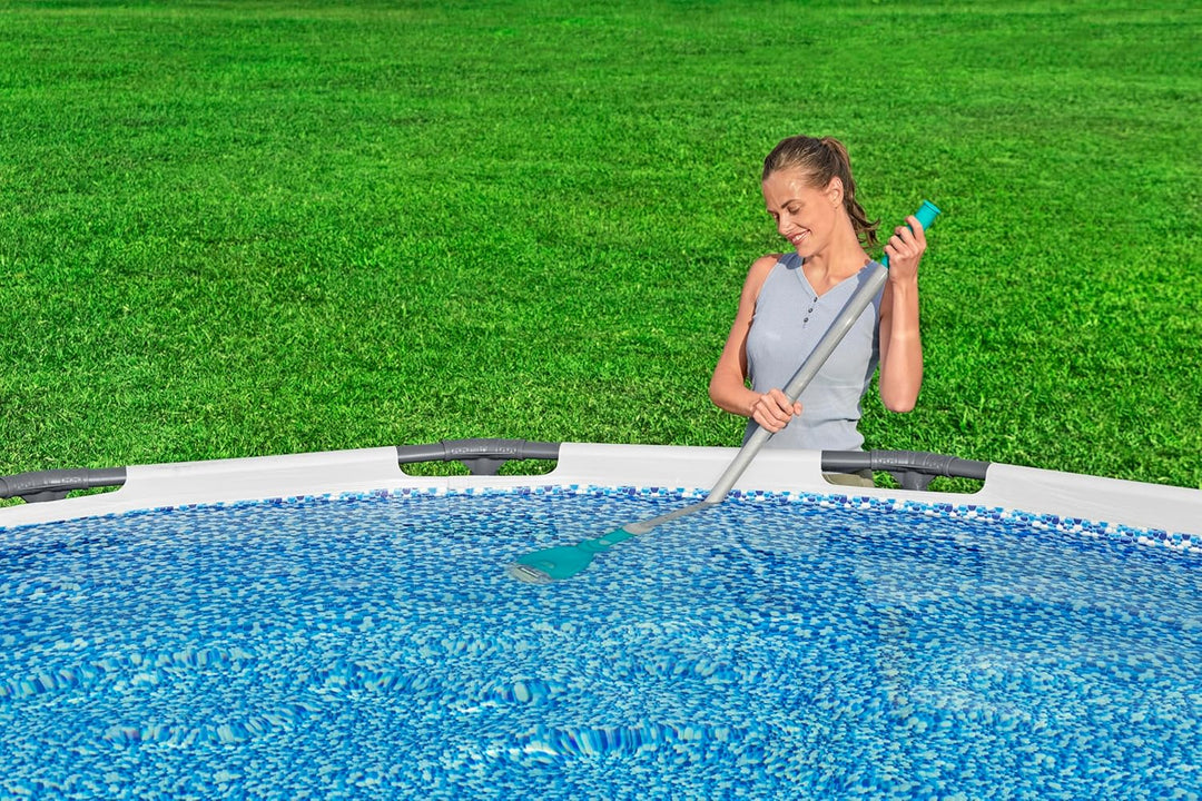 Bestway batteriebetriebener Poolsauger AquaTech 150 cm