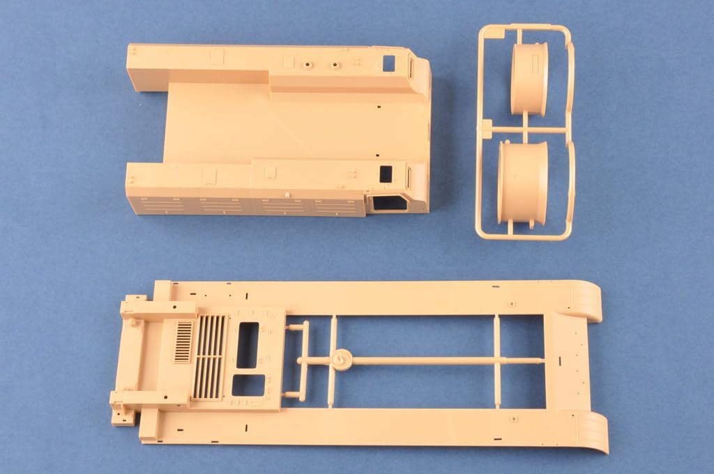 Hobby Boss 084544 1/35 Pukguksong 2 Plastikmodellbausatz, Mehrfarbig