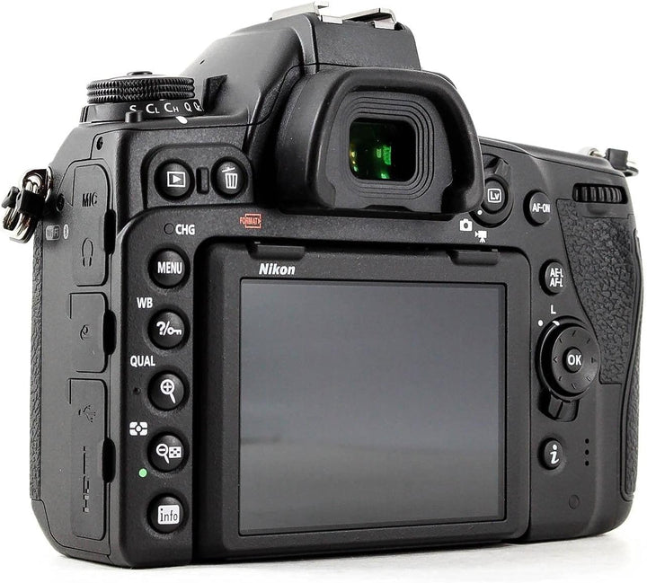 Nikon D780 Vollformat Digital SLR Kamera (24,5 MP, 4K UHD Video incl. Zeitlupenfunktion, EXPEED 6-Pr