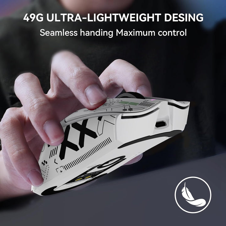 MAMBASNAKE x Attack Shark X1 Gaming-Maus mit Ladestation, 49g Ultralight, 40K DPI PAW3395 PRO-Sensor